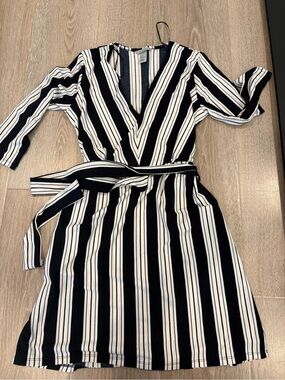 h&m black and white striped dress Women's White/Black striped Ribbed tube dress